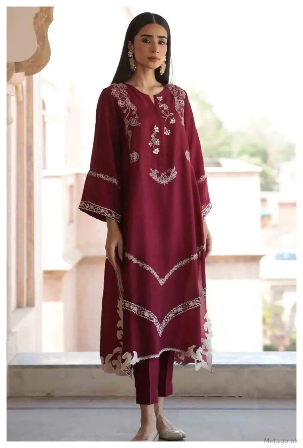 2 Pcs Women's Unstitched Hand Embroidered Suit