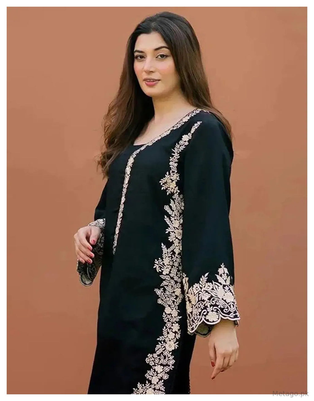 2 Pcs Women's Unstitched Hand Embroidered Suit