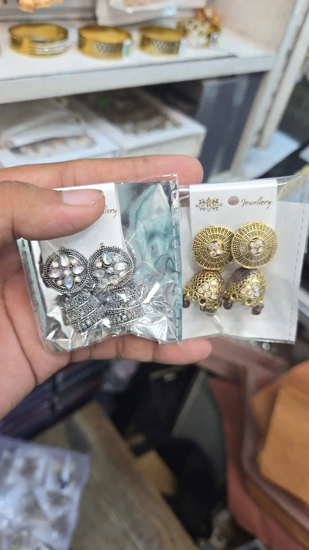 Jhumka