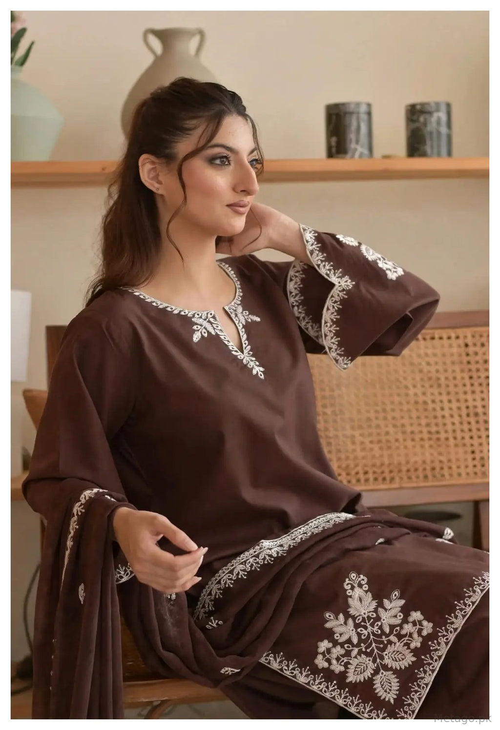 3 Pcs Women's Unstitched Embroidered Suit