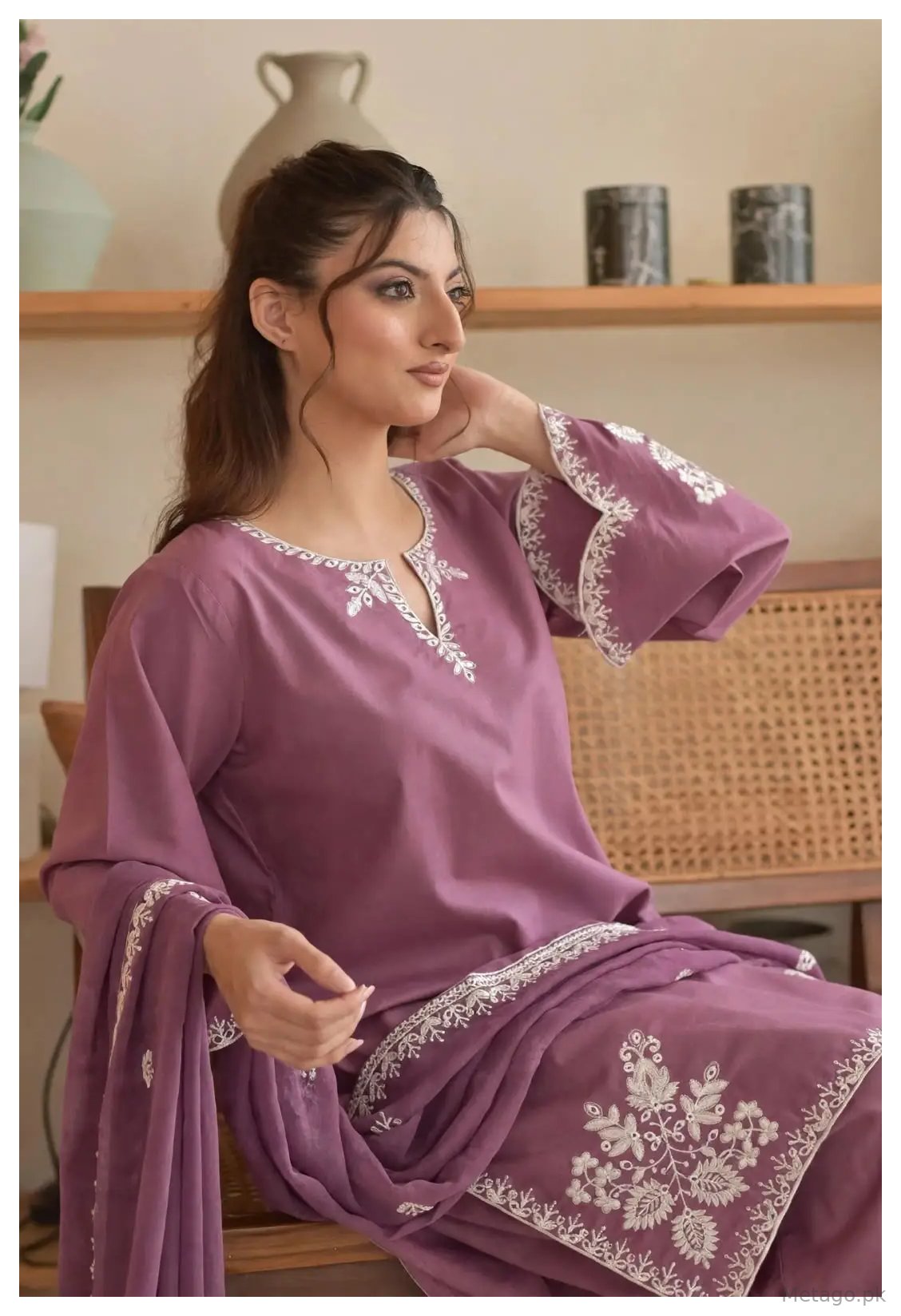 3 Pcs Women's Unstitched Embroidered Suit