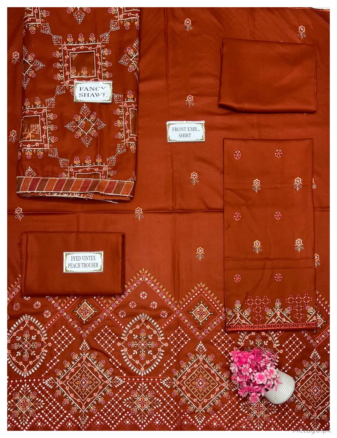 3 Pcs Women's Unstitched Plain Suit