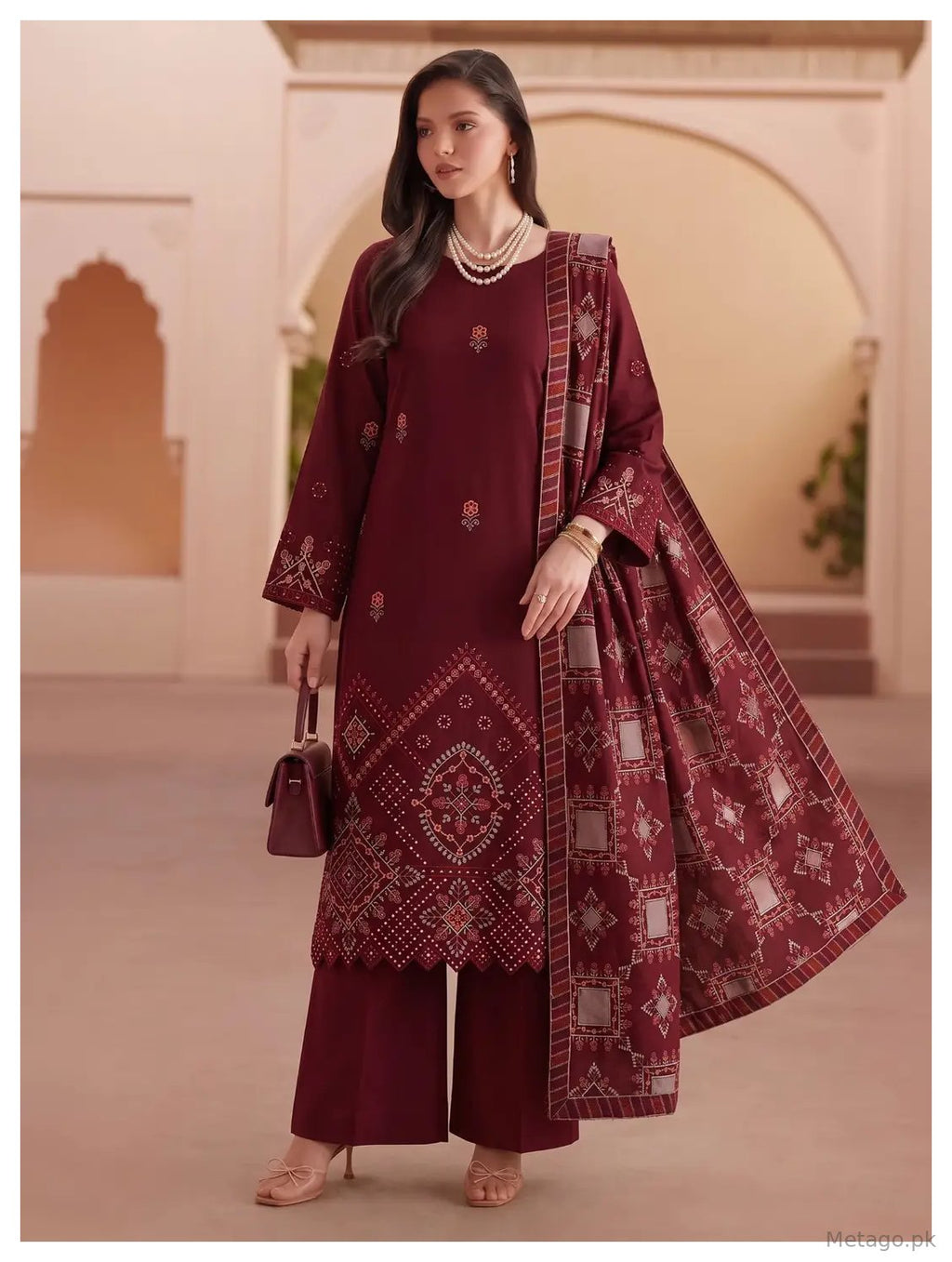 3 Pcs Women's Unstitched Plain Suit