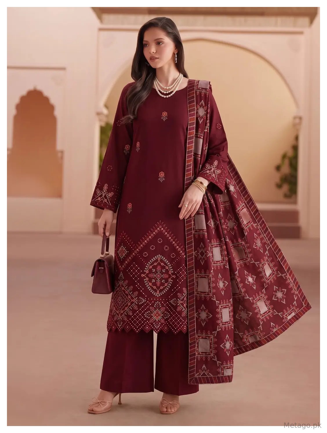 3 Pcs Women's Unstitched Plain Suit