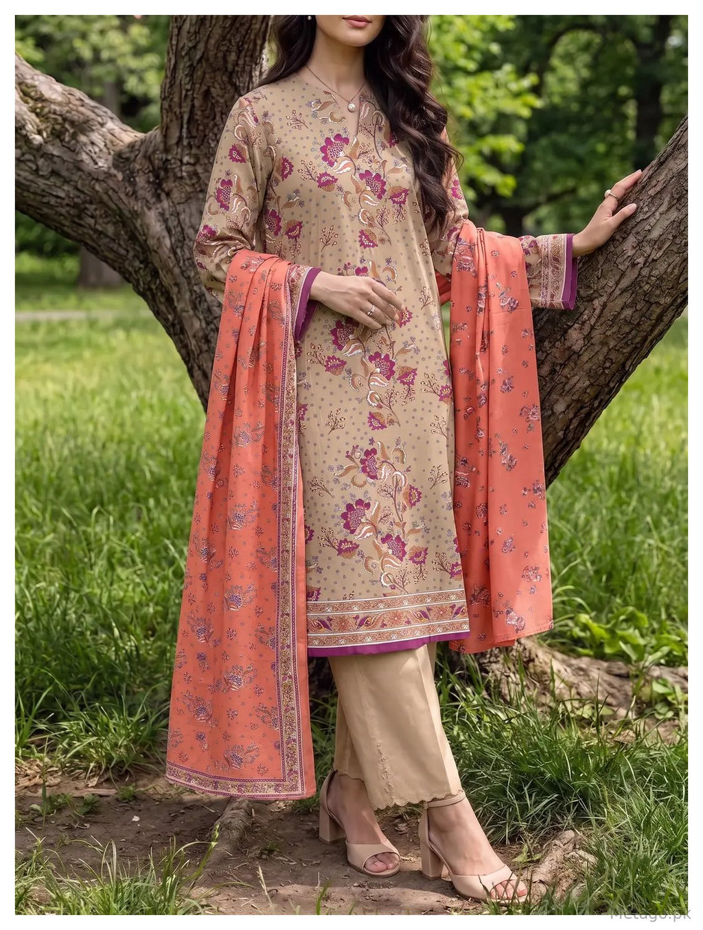 3 Pcs Women's Unstitched Printed Suit
