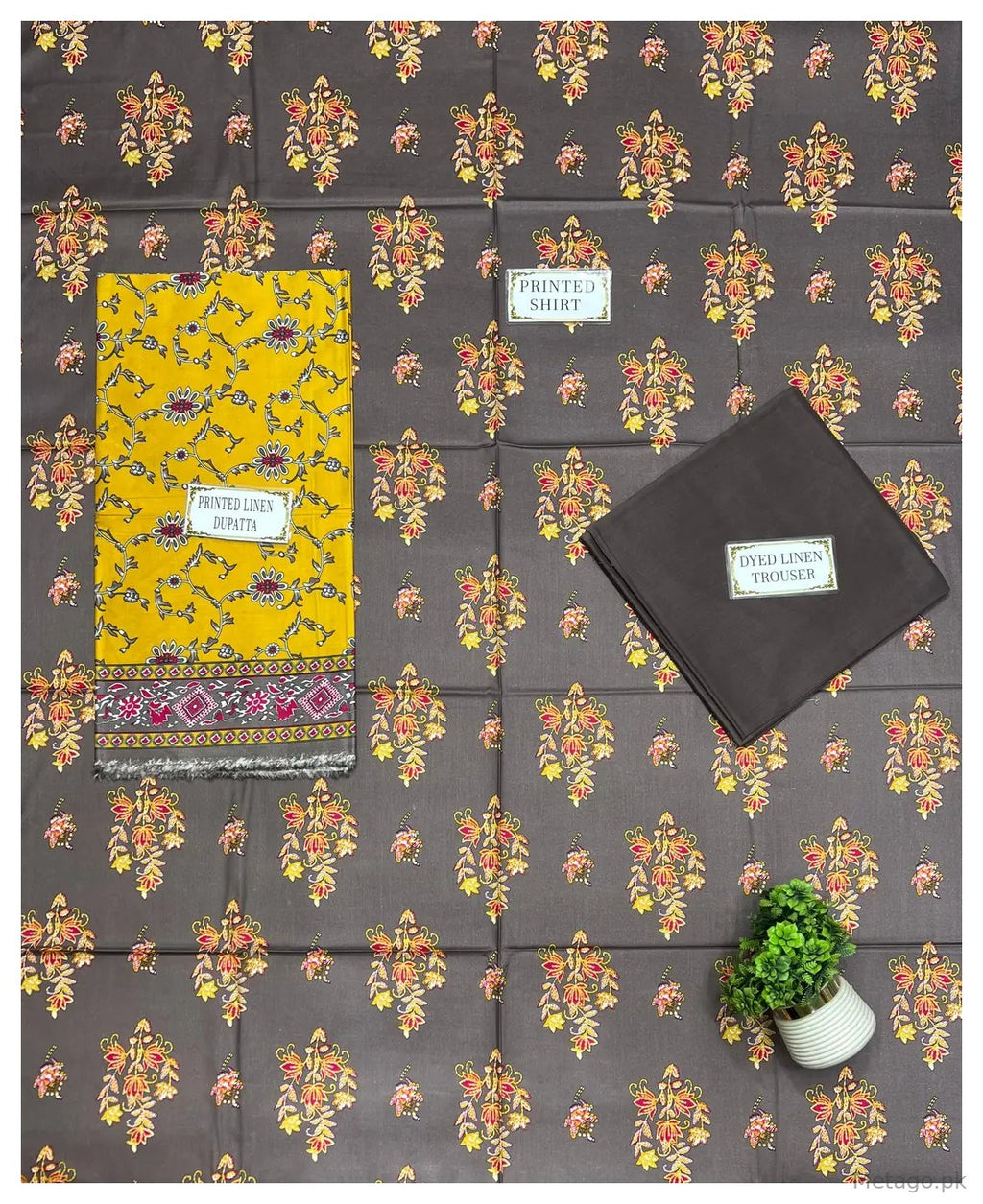 3 Pcs Women's Unstitched Printed Suit