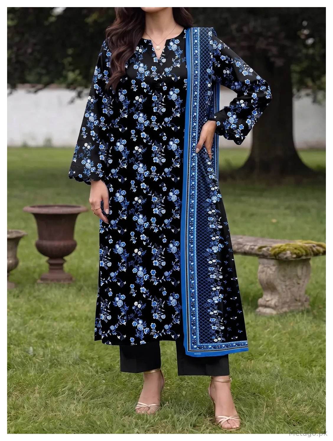 3 Pcs Women's Unstitched Printed Suit