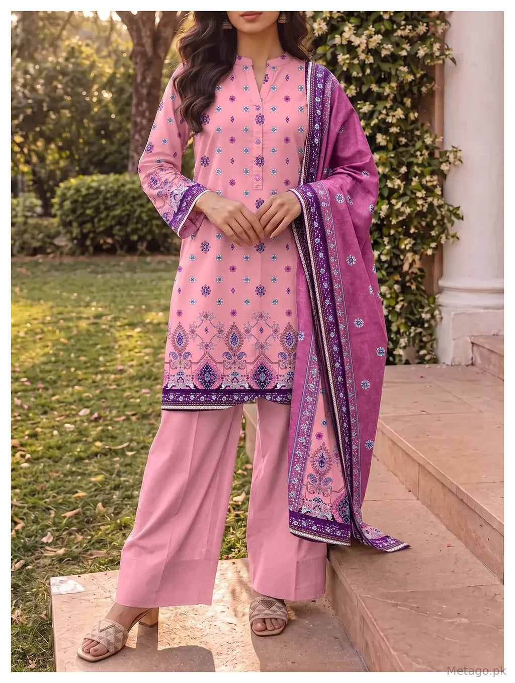 3 Pcs Women's Unstitched Printed Suit