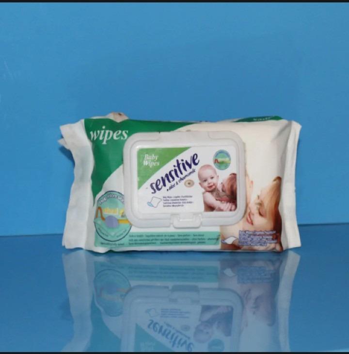 Premium Cotton Baby Wet Wipes Chamomile Aloe Scent