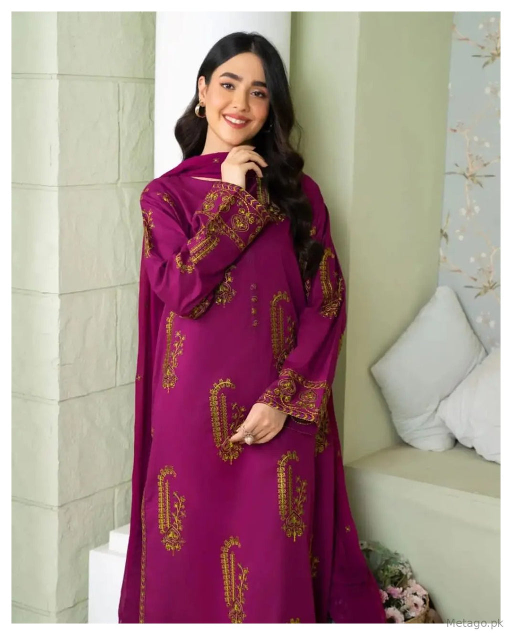 Amber 3 Pcs Women's Stitched Linen Embroidered Suit