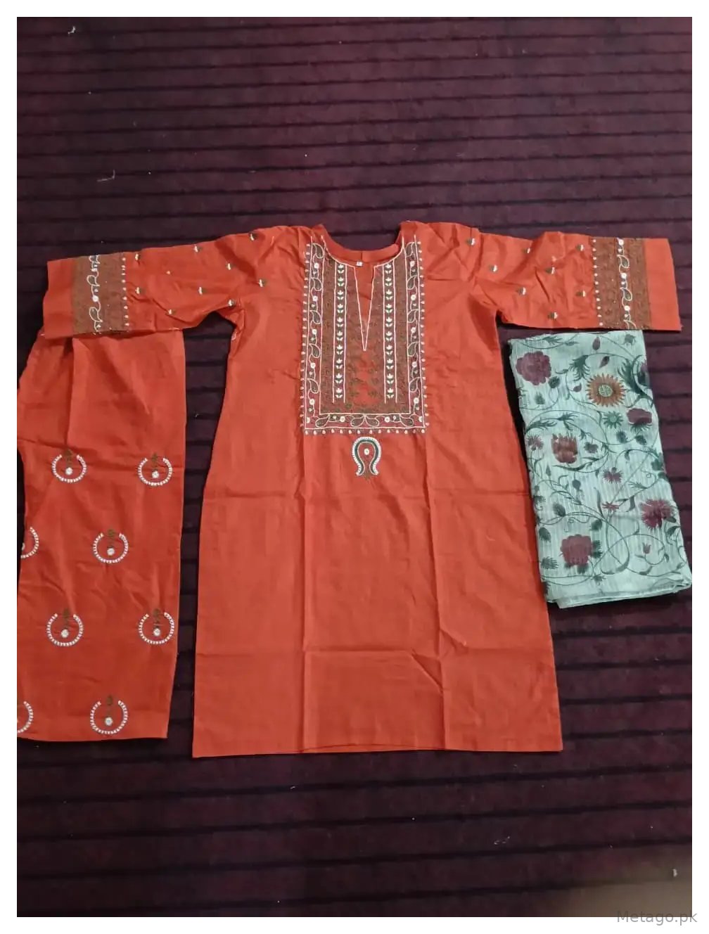 Ayat 3 Pcs Women's Stitched Linen Embroidered Suit