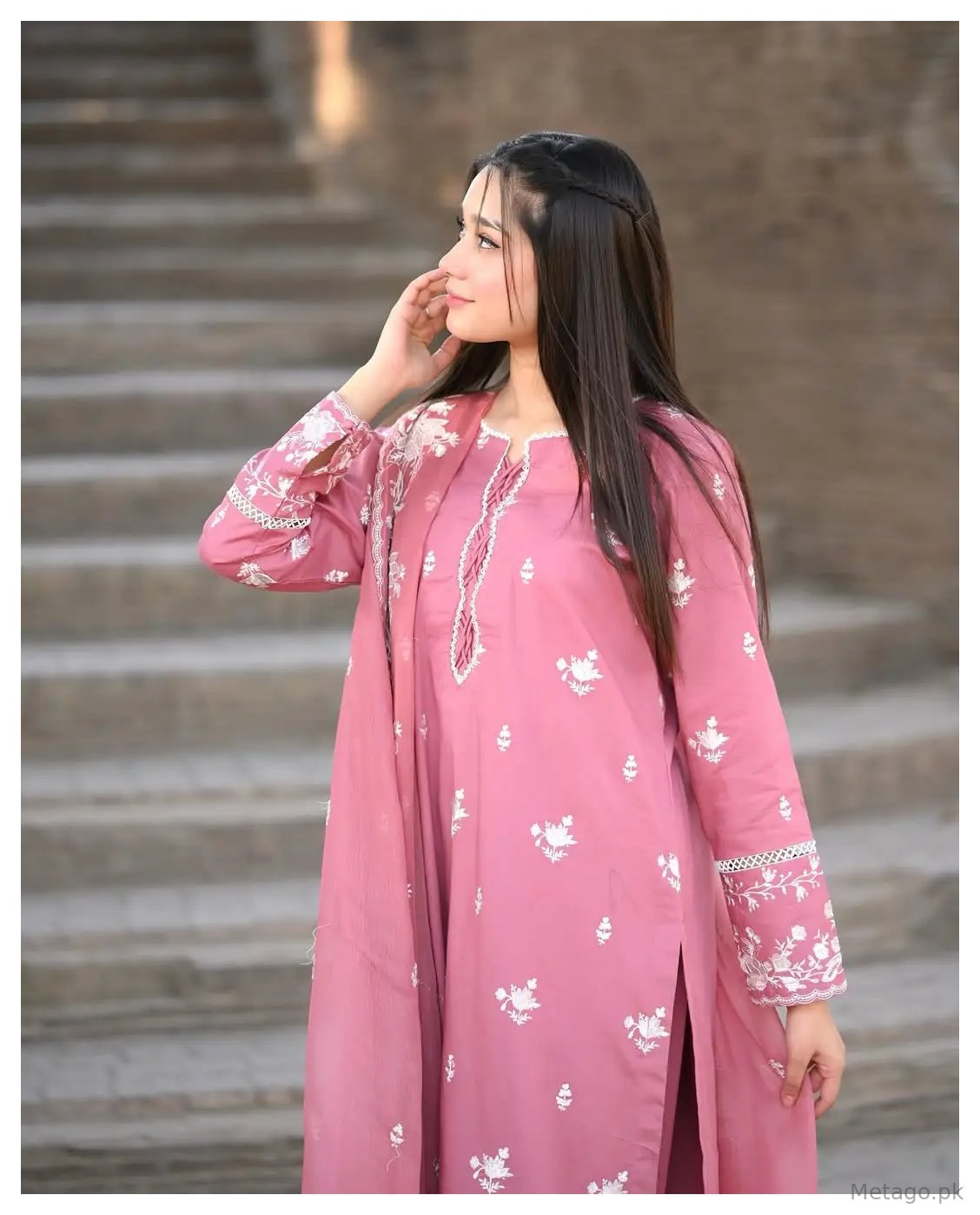 Blush 3 Pcs Women's Stitched Linen Embroidered Suit