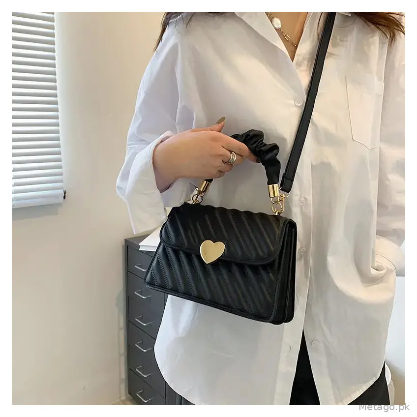Fashion Texture Pleated Shoulder Crossbody Bag Beige 2022