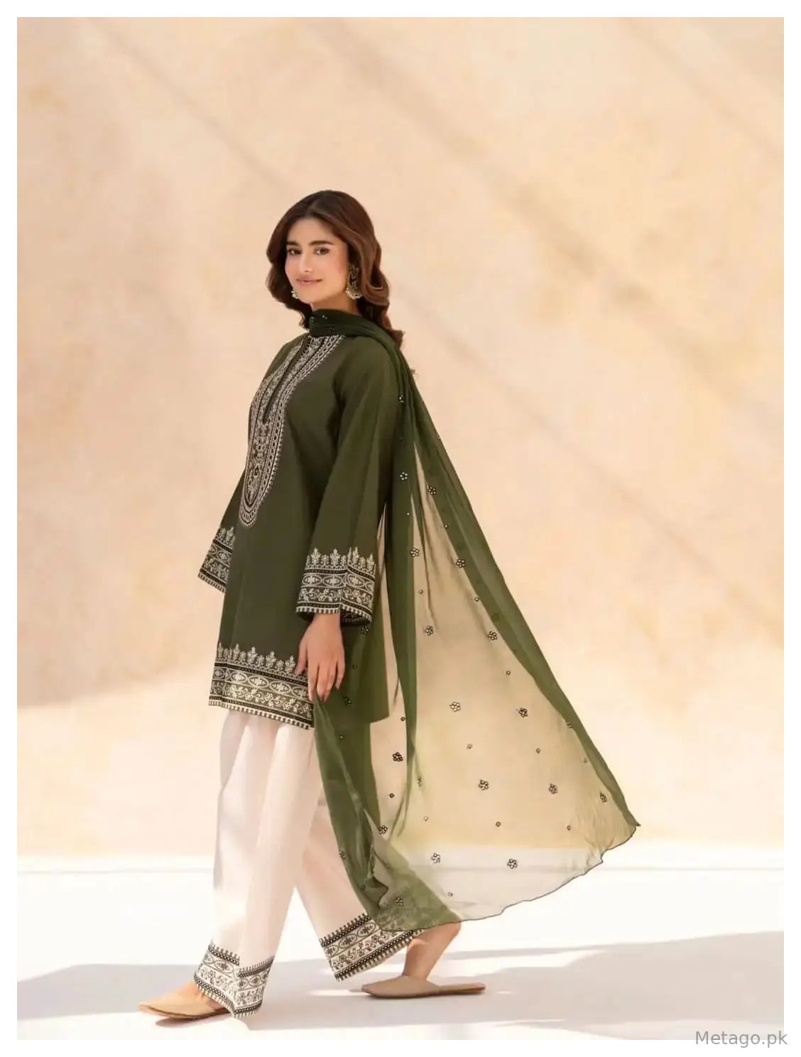 Gulnar 3 Pcs Women's Stitched Linen Embroidered Suit
