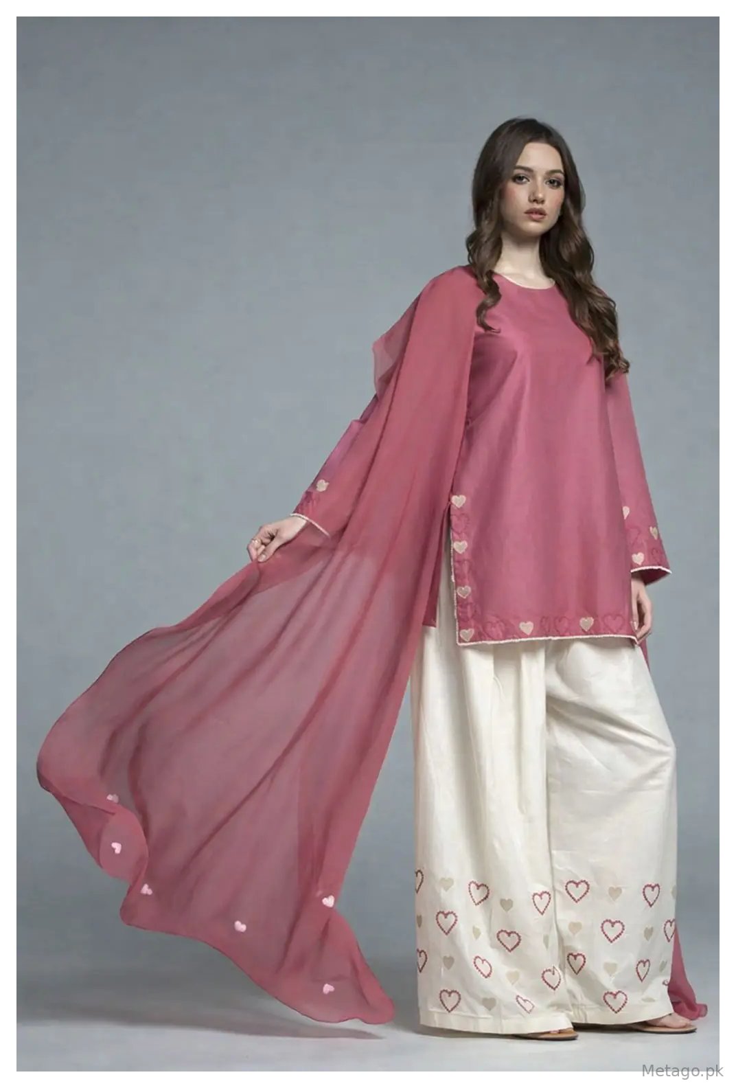 Kiran 3 Pcs Women's Stitched Linen Embroidered Suit