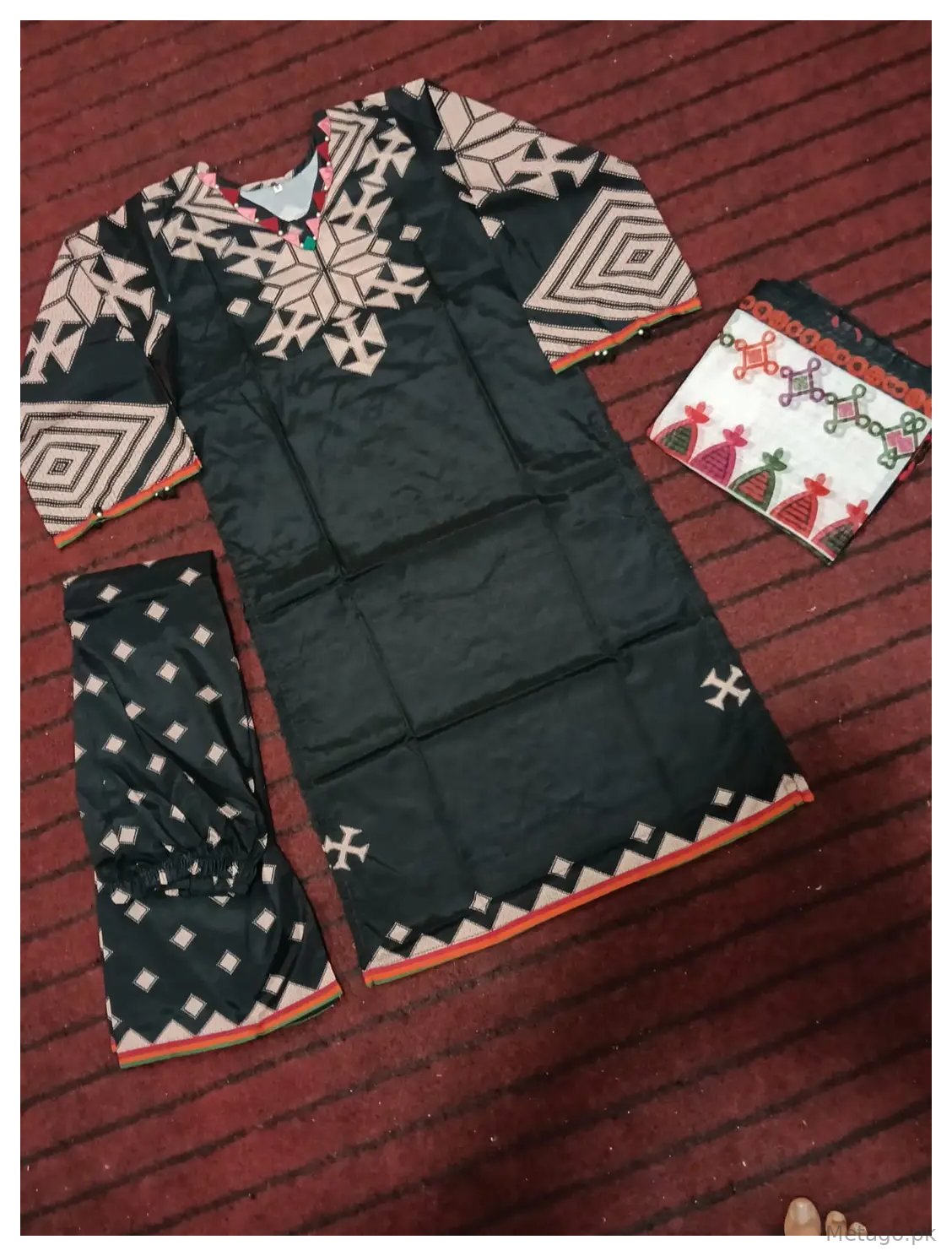 Melvin 3 Pcs Women's Stitched Silk Printed Suit