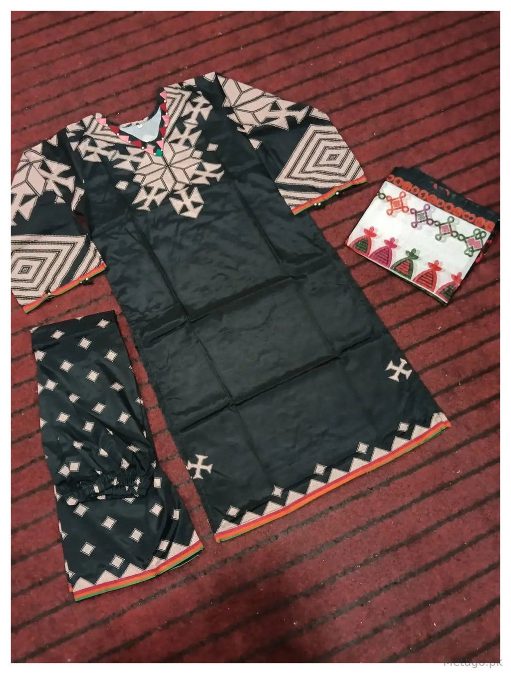 Melvin 3 Pcs Women's Stitched Silk Printed Suit