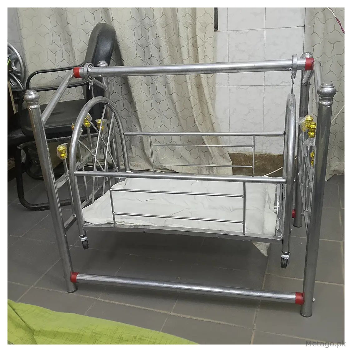 Premium Stainless Steel Baby Swing Cradle | Newborn Baby Jhoola with Wheels | Portable Baby Cot | Baby Bassinet Bed | Heavy Duty Infant Swing | Silver Baby Cradle Pakistan