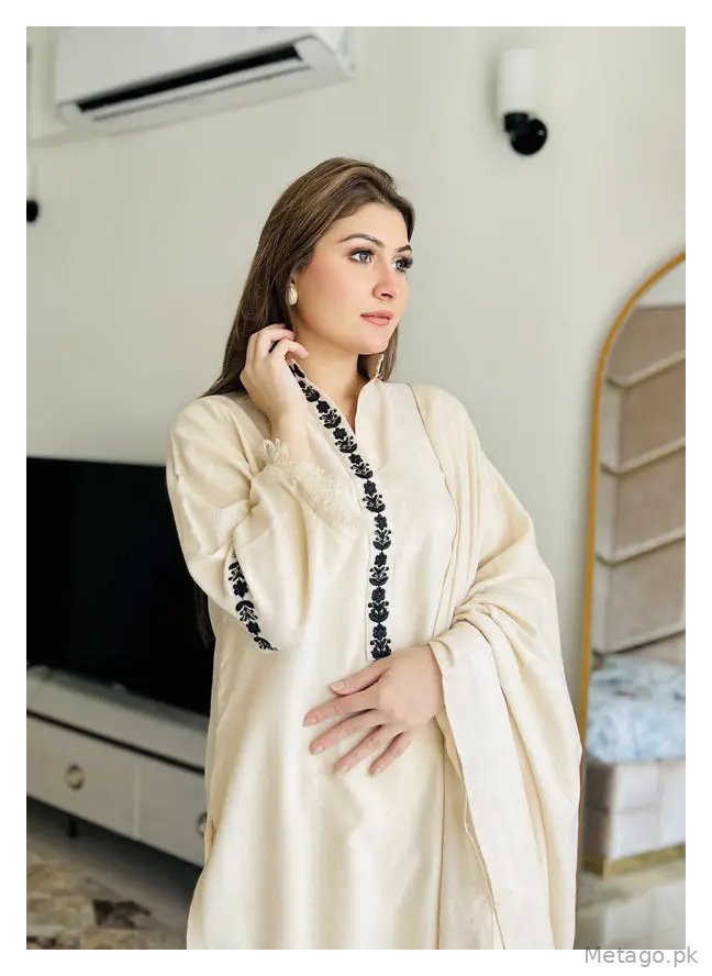 Snow pearl 3 Pcs Women's Stitched Dhanak Embroidered Suit