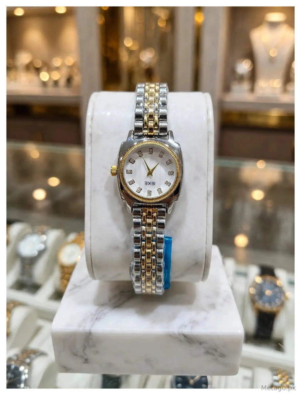 Women's Slim And Classy Dial For A Feminine Look Watch 1