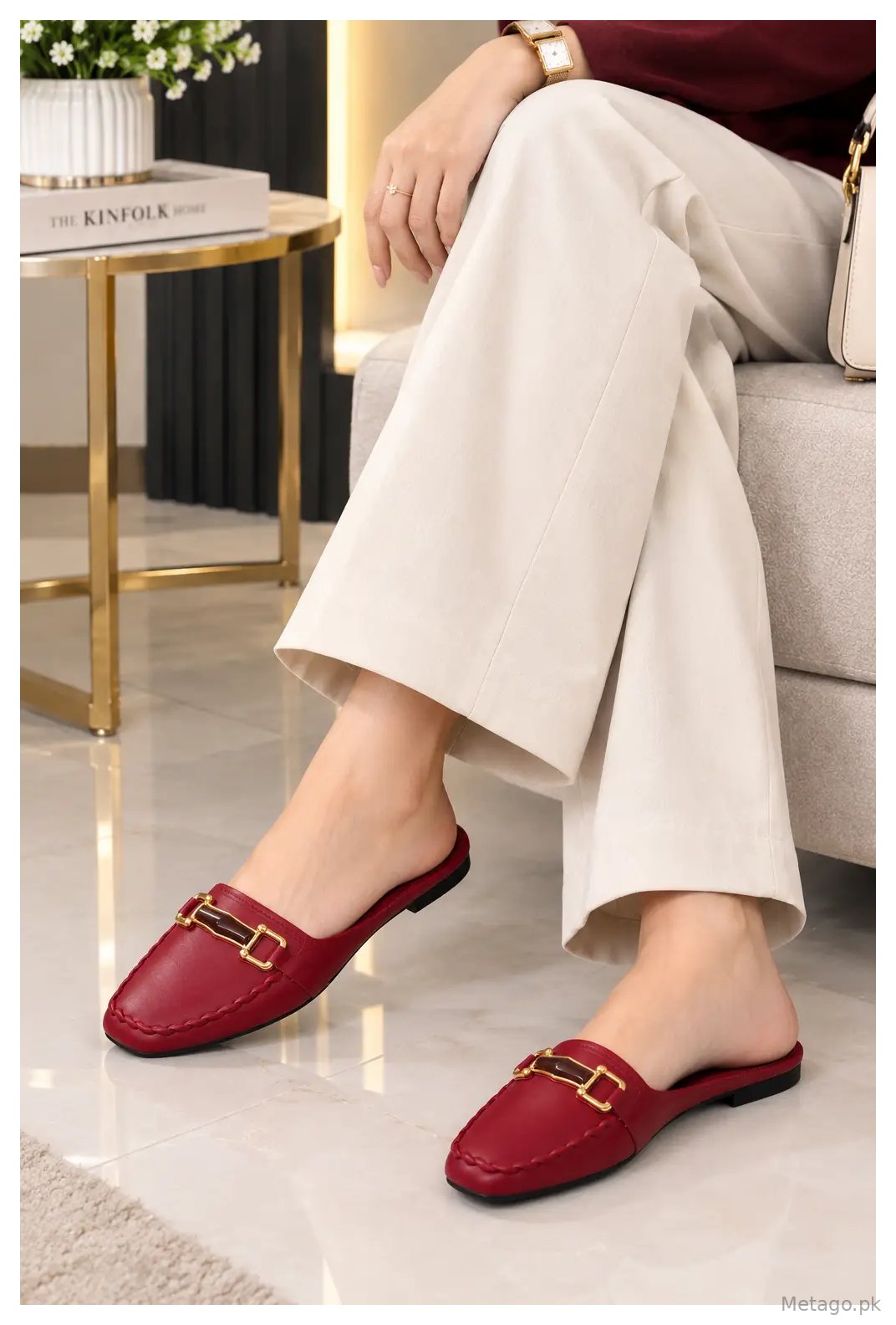 Women's Synthetic Leather College Pumps